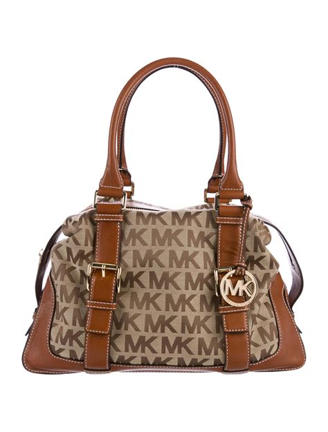 michael kors bags.